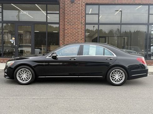Used 2020 Mercedes-Benz S 450 Sedan image 3