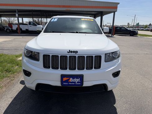 Used 2015 Jeep Grand Cherokee Altitude image 9