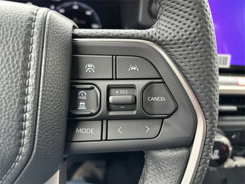 Certified 2025 Toyota Tacoma Trailhunter image 18