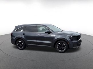 Used 2024 Kia Sorento S FWD video 2