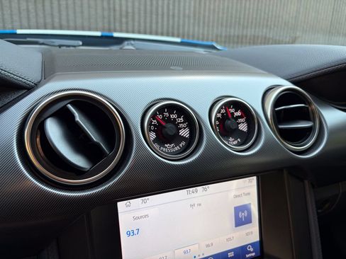 Used 2021 Ford Mustang Shelby GT500 w/ Technology Package RWD image 34