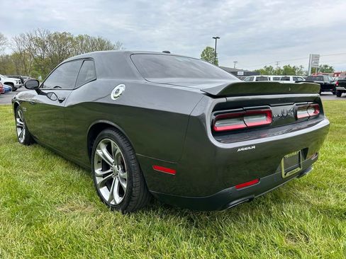 Used 2020 Dodge Challenger R/T RWD image 5