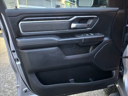 Used 2022 RAM 1500 Big Horn AWD/4WD image 25