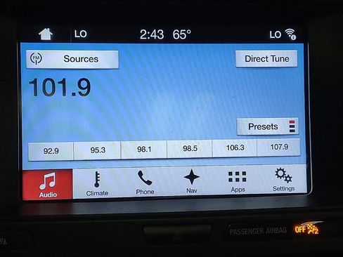 Used 2017 Ford Explorer XLT w/ Equipment Group 202A FWD image 25