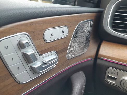 Used 2021 Mercedes-Benz GLE 350 4MATIC w/ Premium Package image 5