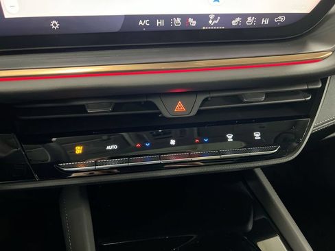 New 2026 Buick Envision Avenir AWD/4WD image 17