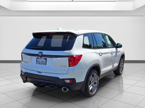 Certified 2023 Honda Passport EX-L image 5