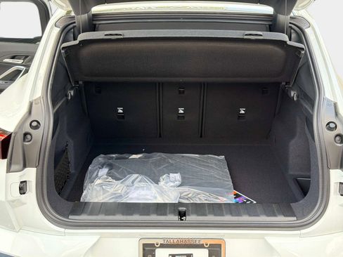 New 2026 BMW X2 xDrive28i w/ M Sport Package image 11