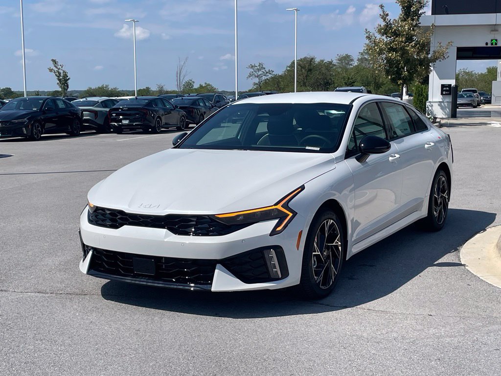 New 2026 Kia K5 GT-Line FWD image 4
