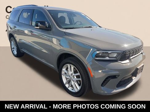 Used 2025 Dodge Durango GT AWD/4WD image 13