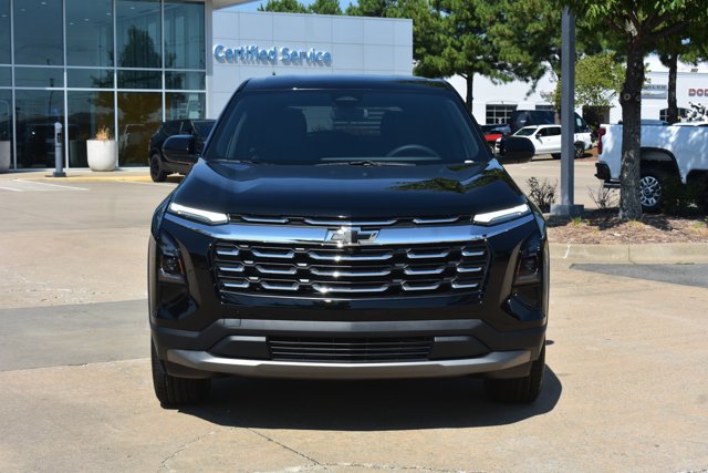 New 2027 Chevrolet Equinox LT FWD image 2