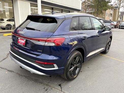 Used 2023 Audi Q4 e-tron Prestige image 22