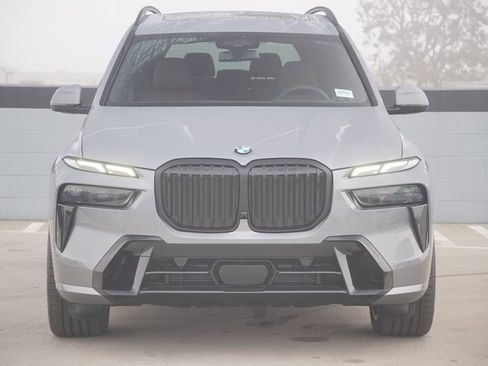 New 2026 BMW X7 xDrive40i w/ Executive Package image 2