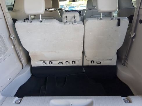 Used 2021 Chrysler Pacifica Limited w/ Premium & Safety Sphere Group image 13