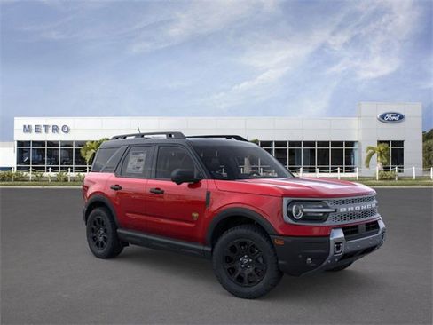 New 2025 Ford Bronco Sport Badlands image 7