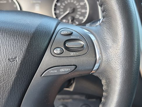 Used 2019 Nissan Murano SL FWD image 32