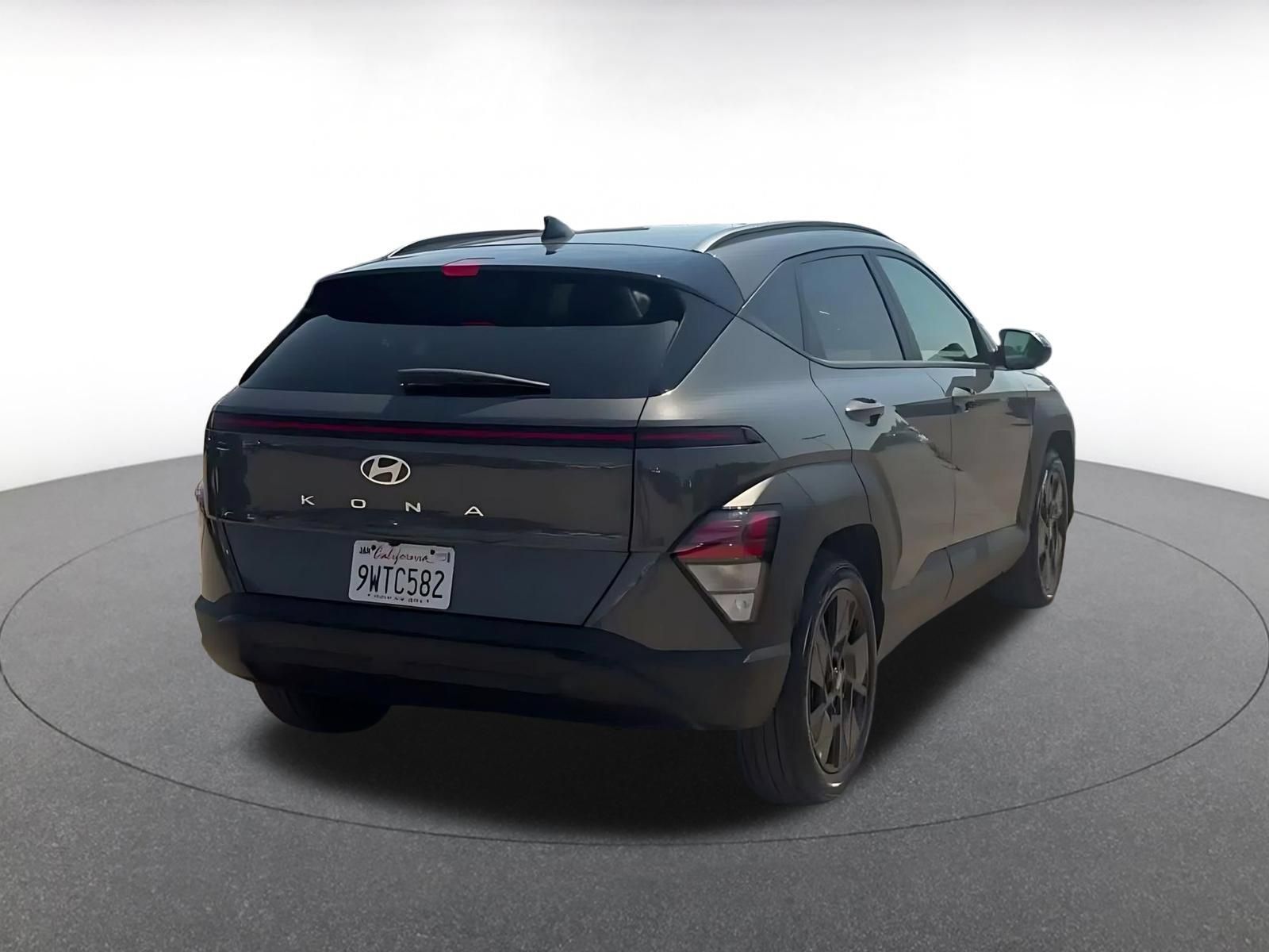 Used 2026 Hyundai Kona SEL Sport FWD image 13