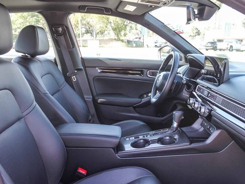 Certified 2025 Honda Civic Sport Touring image 18