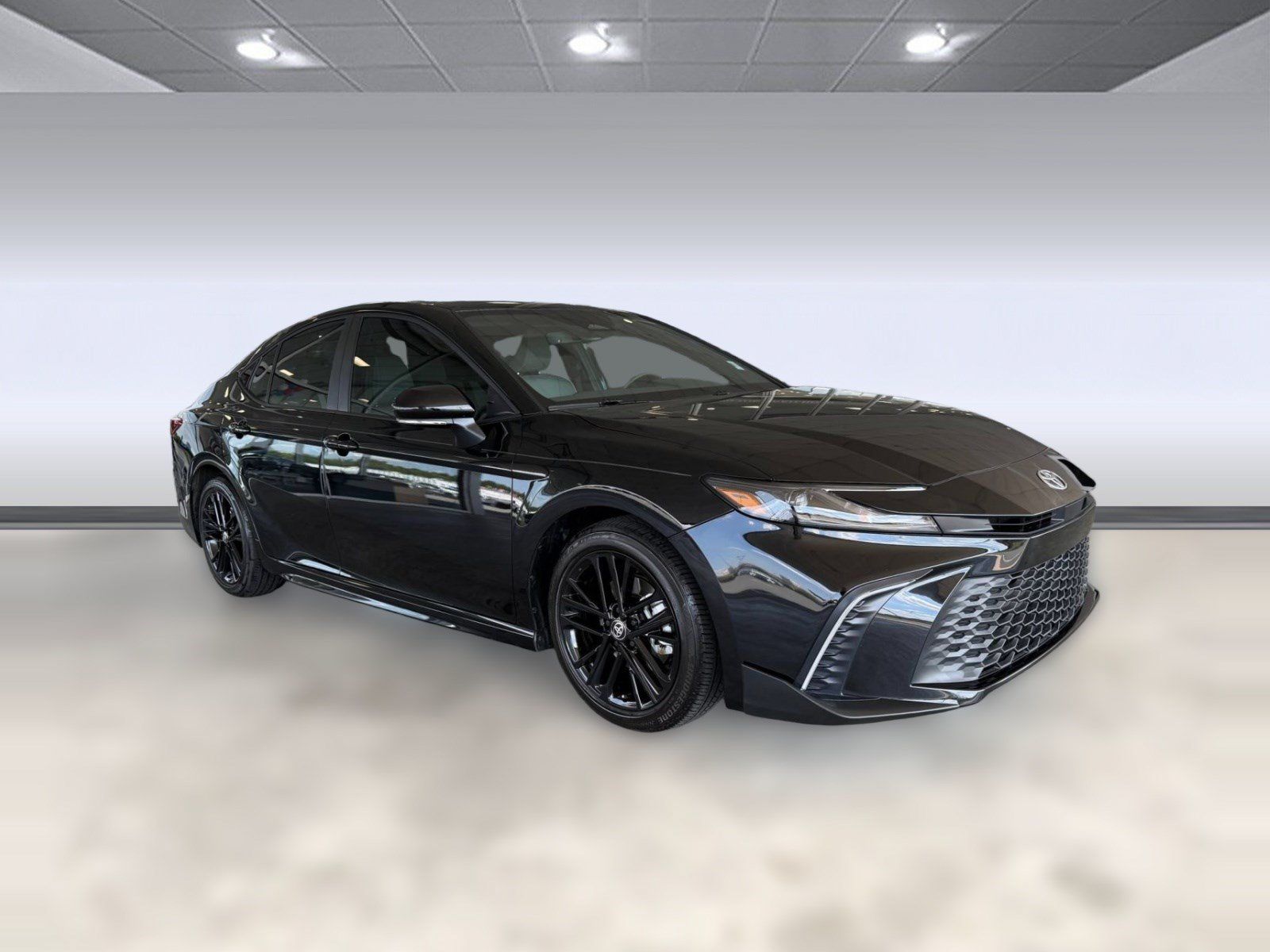 Used 2026 Toyota Camry SE w/ Multimedia Upgrade Package FWD image 7