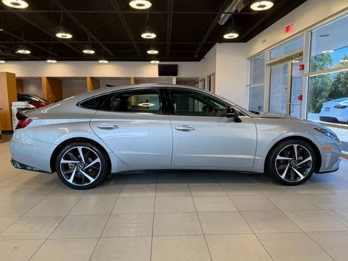 Used 2023 Hyundai Sonata SEL Plus FWD image 15