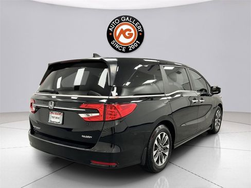 Used 2022 Honda Odyssey EX-L image 7