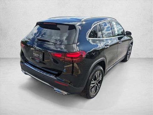 Used 2026 Mercedes-Benz GLA 250 4MATIC image 5