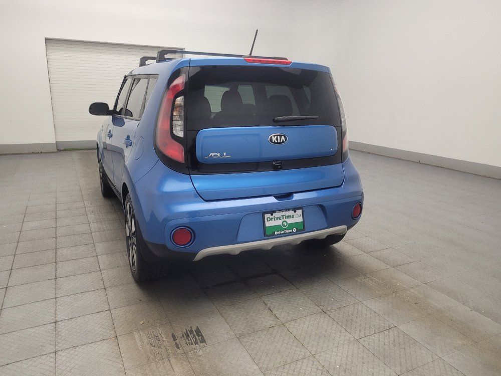 Used 2019 Kia Soul + FWD image 5