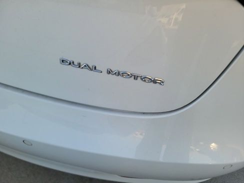 Used 2019 Tesla Model 3 Performance image 5