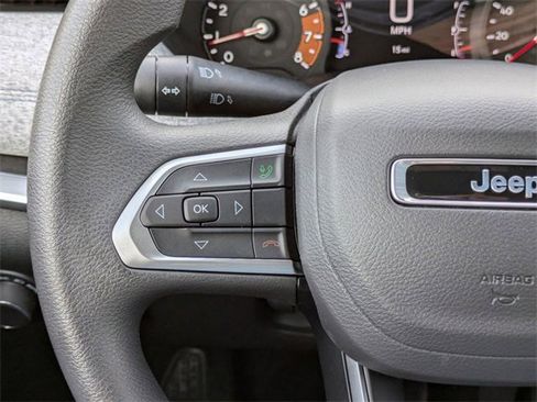 New 2025 Jeep Compass Sport image 25