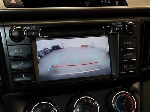 Used 2017 Toyota RAV4 LE image 17