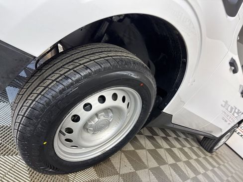 Used 2022 Ford Maverick XL image 28