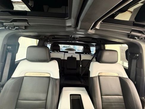 Used 2024 GMC Hummer EV 2X w/ LPO, Illumination Package AWD/4WD image 35