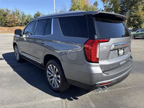 Used 2022 GMC Yukon Denali w/ Advanced Technology Package image 29