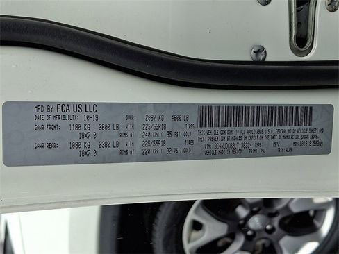 Used 2020 Jeep Compass Limited image 27