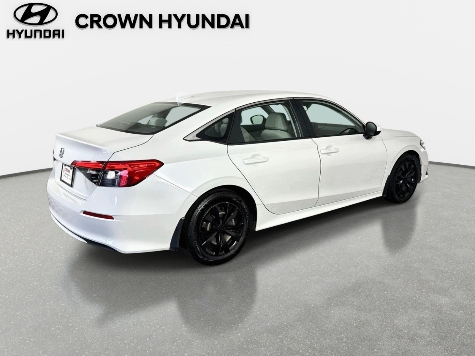 Used 2023 Honda Civic LX image 5