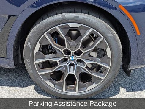 Used 2024 BMW X7 xDrive40i w/ Executive Package AWD/4WD image 11