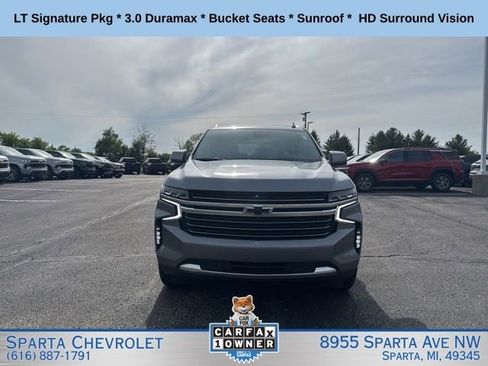 Used 2022 Chevrolet Suburban LT w/ LT Signature Plus Package AWD/4WD image 8