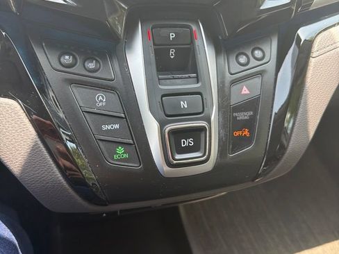 Used 2020 Honda Odyssey Elite image 8