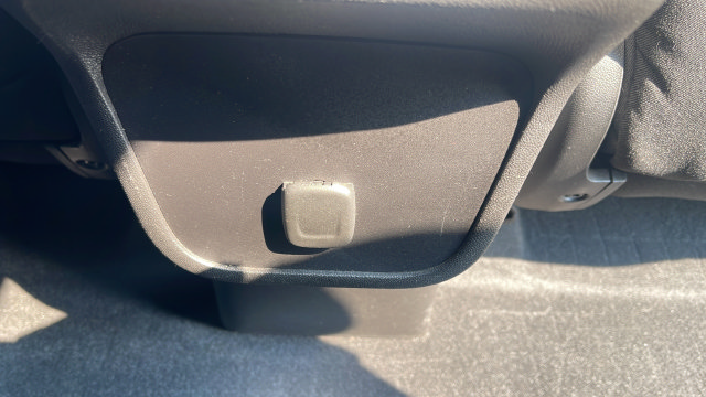 Used 2018 Chevrolet Equinox LT AWD/4WD image 27