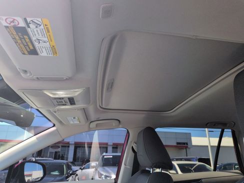 Used 2024 Toyota RAV4 XLE image 21