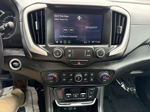 Used 2020 GMC Terrain SLT w/ GMC Pro Grade Package AWD/4WD image 21