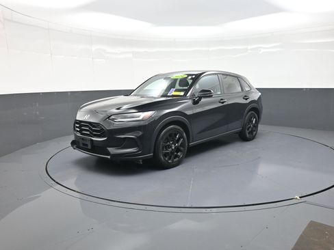 Used 2024 Honda HR-V Sport image 7