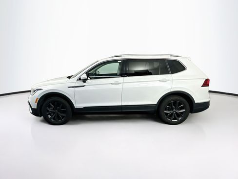 Used 2023 Volkswagen Tiguan SE FWD image 4