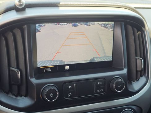Used 2022 Chevrolet Colorado ZR2 AWD/4WD image 19