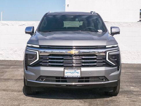 New 2026 Chevrolet Suburban Premier w/ Sun And Tow Package AWD/4WD image 2