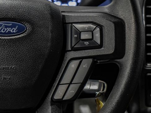 Used 2019 Ford F250 XLT w/ XLT Premium Package image 18