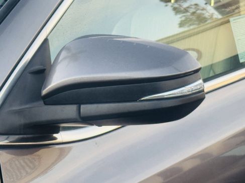 Used 2015 Toyota Highlander Plus image 13