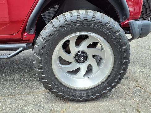 Used 2021 Jeep Wrangler Unlimited Rubicon w/ Trailer Tow Package AWD/4WD image 20
