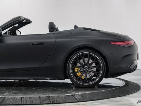 Used 2022 Mercedes-Benz SL 55 AMG 4MATIC image 12