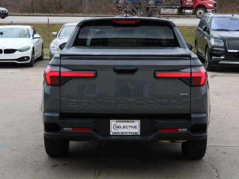 Used 2022 Hyundai Santa Cruz SEL image 13